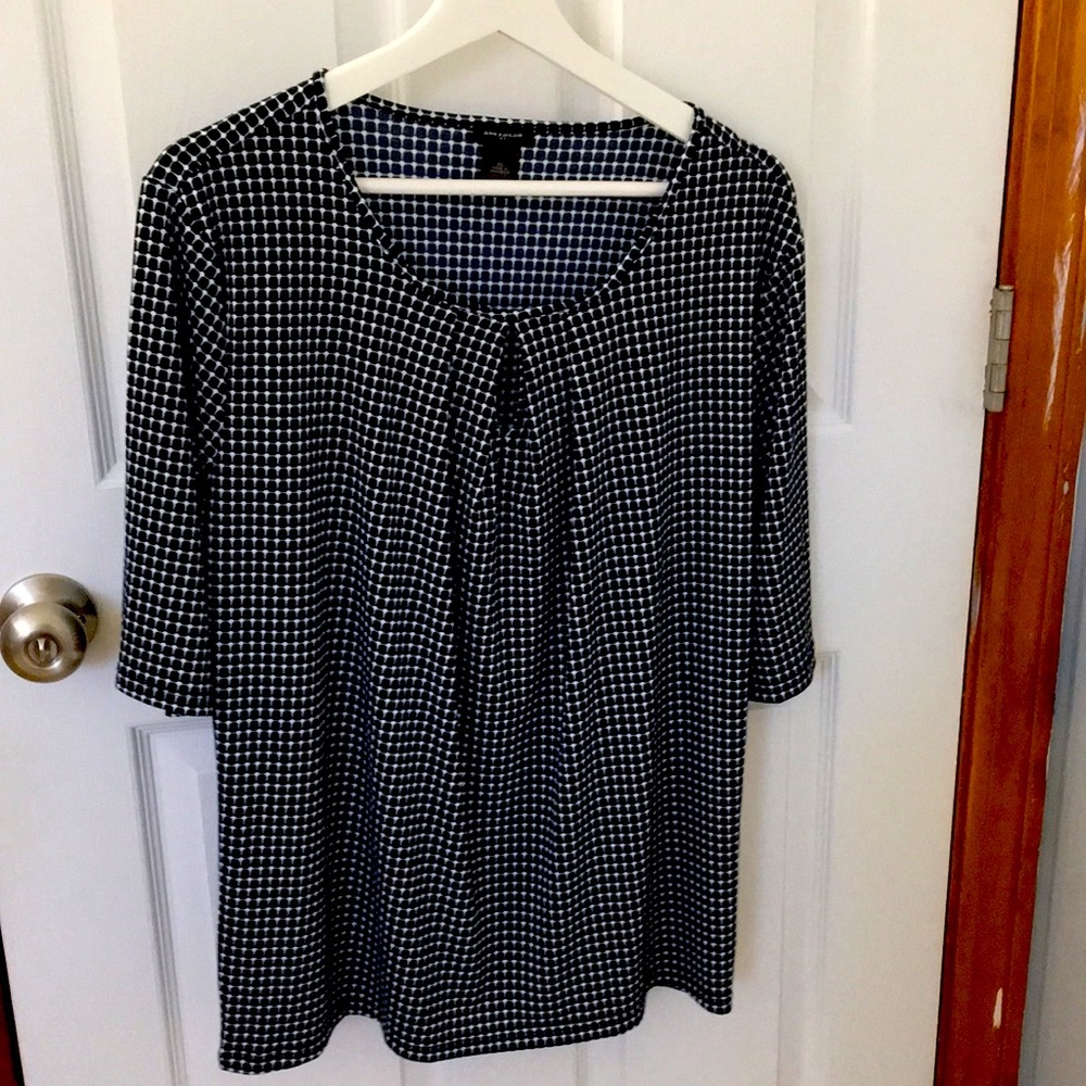 Ann Taylor 3/4 sleeve top